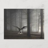 Sad Angel im Wald Postkarte (Vorderseite)