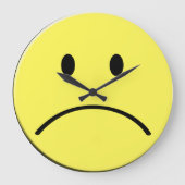 Sad Face Clock Große Wanduhr (Vorderseite)