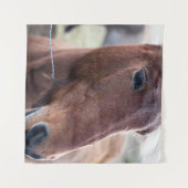 SAD HORSE WANDTEPPICH (Vorderseite (Horizontal))