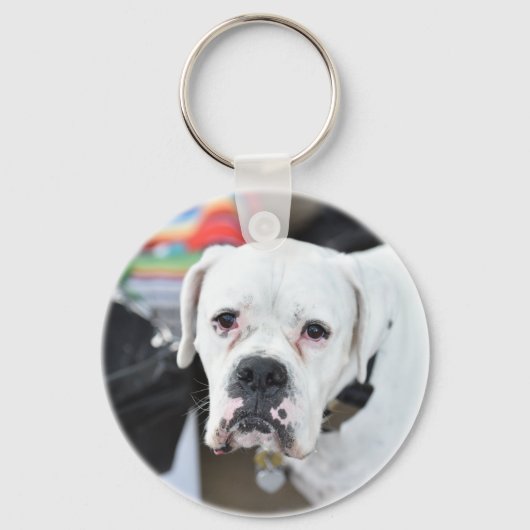 Sad White Boxer Schlüsselanhänger (Vorderseite)