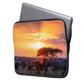 Safari im Serengeti-Nationalpark Laptopschutzhülle (Vorderseite Links)