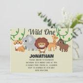 Safari Wild ein einfaches Niedliches First Geburts Einladung (Stehend Vorderseite)