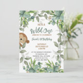 Safari Wild One 1. Geburtstag Junge Einladung (Stehend Vorderseite)