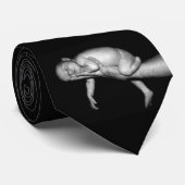 Safe in der Krawatte der Männer des Vatis Hand (Gerollt)