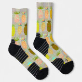 Saftiges Ananas-Karomuster Socken (Rechts)