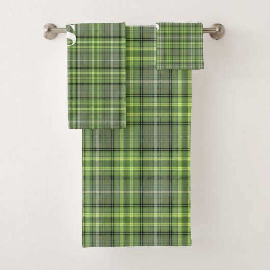 Sage and Olive Plaid Badhandtuch Set (Insitu)
