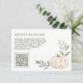 Sage Blätter White Pumpkin QR Code UAWG Wedding Begleitkarte (Stehend Vorderseite)