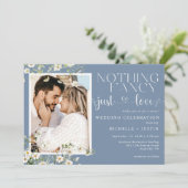 Sage Blue Floral Lässig Hochzeit Just Liebe Einladung (Stehend Vorderseite)