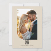 Sage, Blush and Light Tan Floral Wedding QR Code Einladung (Rückseite)