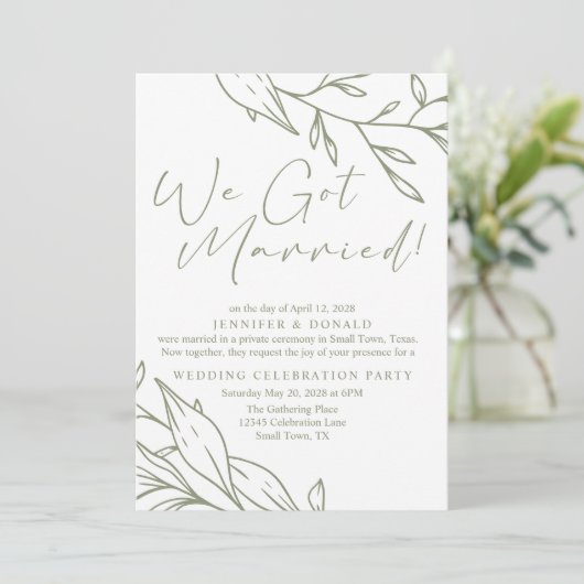 Sage Boho Blume Wedding Just Married Einladung (Stehend Vorderseite)