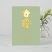 Sage & Gold Tropical Pineapple Wedding Folieneinladung (Stehend vorne)