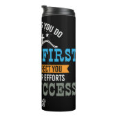 Sage Gott den ersten Erfolg Thermosbecher (Nach rechts gedreht)