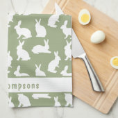 Sage Green And White Bunny Pattern And Name Easter Geschirrtuch (Viertel Falte)