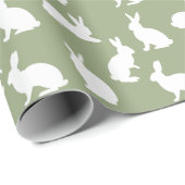 Sage Green And White Bunny Pattern Cute Easter Geschenkpapier (Rolleneckpunkt)