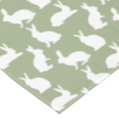 Sage Green And White Bunny Pattern Cute Easter Tischdecke (Schrägansicht)