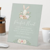 Sage Green Baby Dusche Schnuller Jagdspiel Sockelschild (In Situ)