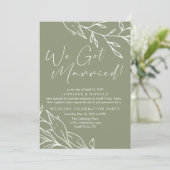 Sage Green Boho Blume Wedding Just Married Einladung (Stehend Vorderseite)