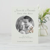 Sage Green Botanical Photo Save the Date Einladung (Stehend Vorderseite)