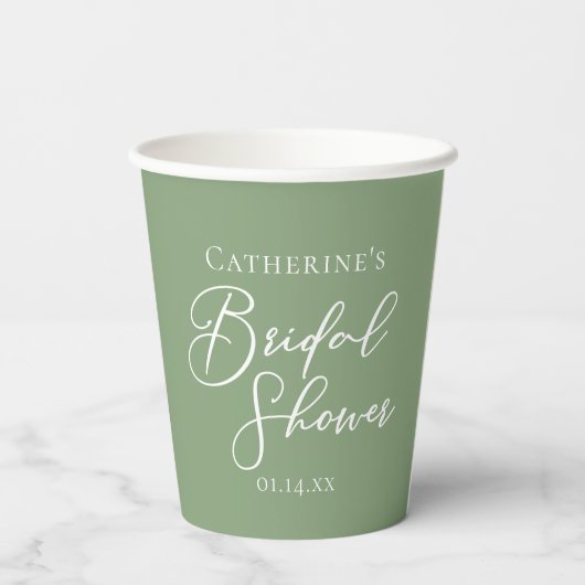 Sage Green Bridal Shower Personalized White Script Pappbecher (Rückseite)