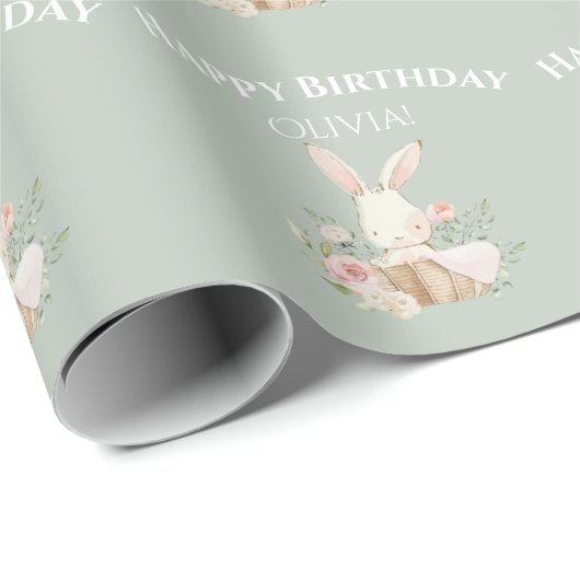 Sage Green Bunny Rabbit Girl Personalisiert Geschenkpapier (Rolleneckpunkt)