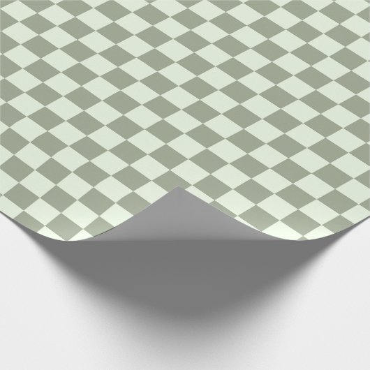 Sage Green Checker Checkerboard Checkered Retro Geschenkpapier (Ecke)