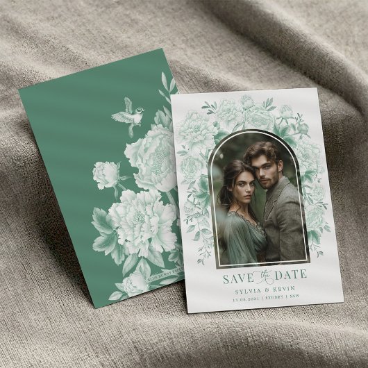 Sage Green Chinoiserie Bird Peel Save the Date Einladung