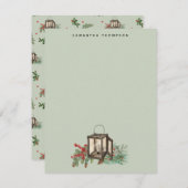 Sage Green Christmas Lantern Pine Berries Mitteilungskarte (Vorne/Hinten)