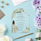 Sage Green Floral Brown Girl Quinceañera XV Arch Acryleinladungen (Insitu (Hochzeit))