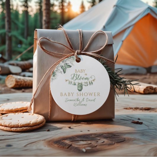 Sage Green Floral Butterfly Baby in Bloom Geschenkanhänger