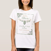 Sage Green Floral Butterfly Baby in Bloom T-Shirt (Vorderseite)