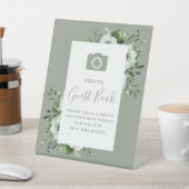 Sage Green Floral Foto Gästebuch Hochzeit Sockelschild (In SItu)