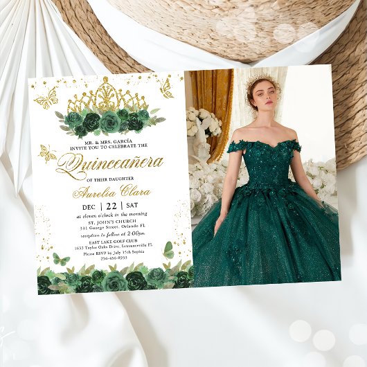 Sage Green Floral Gold Schmetterlinge Quinceañera Einladung