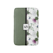 Sage Green Floral Monogram Badematte (Vorderseite Vertikal)