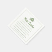 Sage green Fun Facts class of 2022 Graduation Cap Serviette (Ecke)