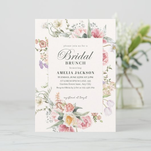 Sage green garden wildfloral spring Bridal shower Einladung (Stehend Vorderseite)