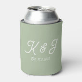 Sage Green Gastgeschenk Hochzeit Mit Monogramm Can Dosenkühler (Kanne Vorderseite)