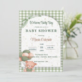 Sage Green Gingham Baby Dusche Einladung (Stehend Vorderseite)