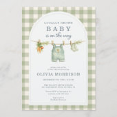 Sage Green Gingham Locally Grown Baby Shower Einladung (Vorderseite)