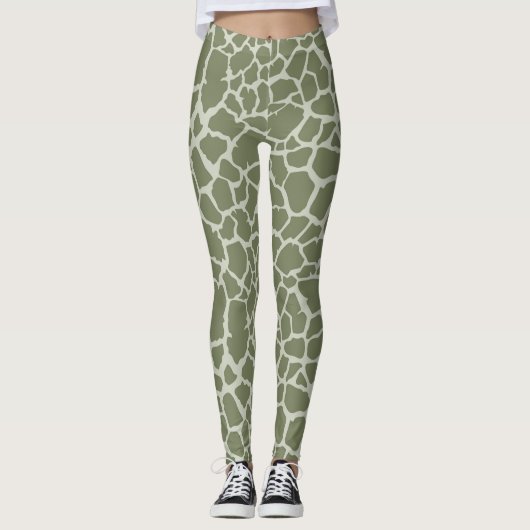 Sage Green Giraffe Print Leggings (Vorderseite)