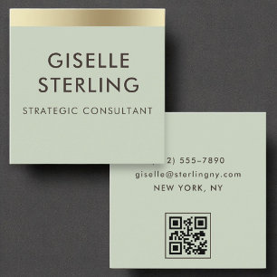 Sage Green Gold Foil Luxury QR Code Minimal Quadratische Visitenkarte