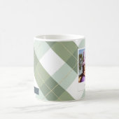 Sage Green & Gold Gingham Kariert Kaffeetasse (Mittel)
