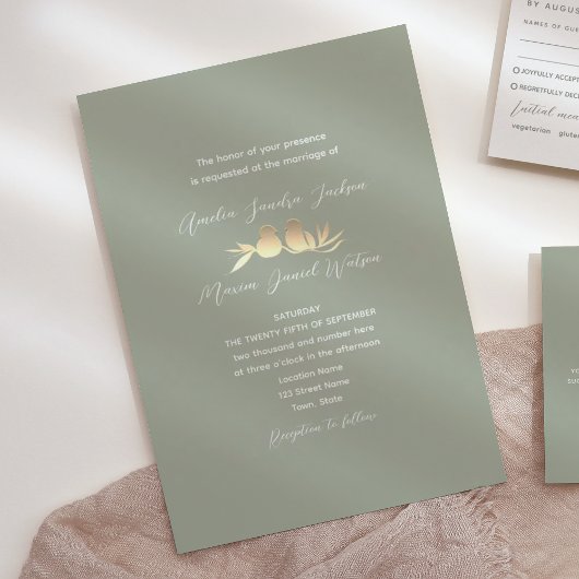 Sage Green Gold Lovebirds Hochzeit Einladung