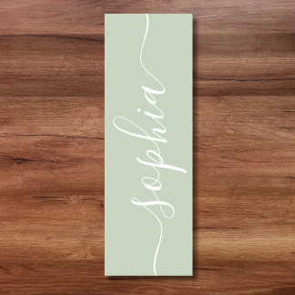 Sage green handwritten name minimalist yogamatte