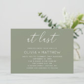 Sage Green Hochzeit + QR Code | Minimalistische Sc Einladung (Stehend Vorderseite)