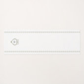 Sage Green Irish Celtic Swan Liebe Knot Monogram Yogamatte (Rückseite (Horizontal))