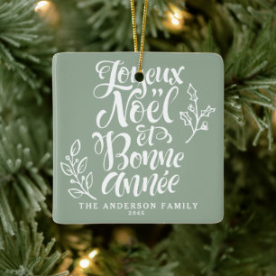 Sage Green Joyeux Noël und Bonne Année Calligraphy Keramikornament