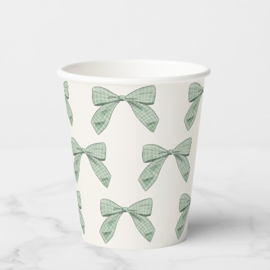 Sage Green Kariert Bow Elegant Boy Baby Showroom Pappbecher (Vorderseite)