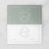 Sage Green Leafy Wappen Monogram Wedding Platzkarte (Außenseite Aufgefaltet)