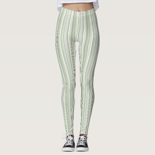 Sage Green (Light, Medium, Dark) and White Striped Leggings (Vorderseite)