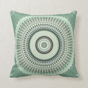Sage Green Mandala Kissen